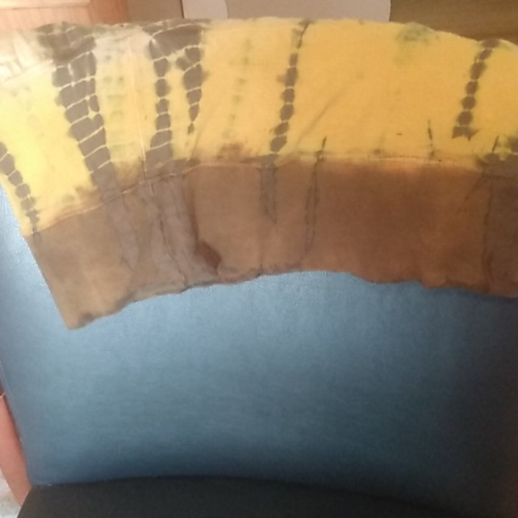 Tri-color peasant skirt size large be. - Picture 2 of 3